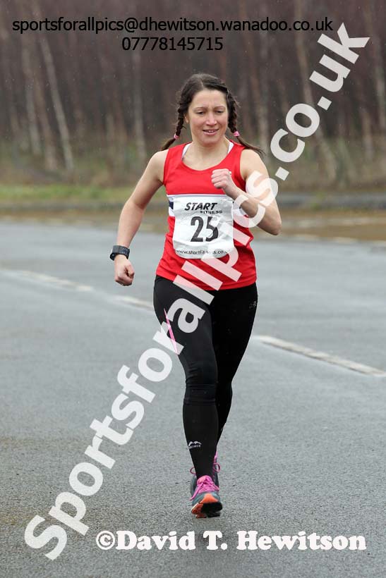 Womens relay, Elswick Harriers Relays, Newburn, Newcastle. Photo: David T. Hewitson/Sports for All Pics